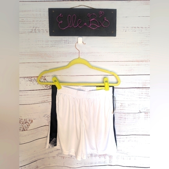 all in motion Other - NWT All in Motion White Boys Soccer Short with Liner XL